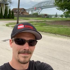 Meet your Posher, Eric